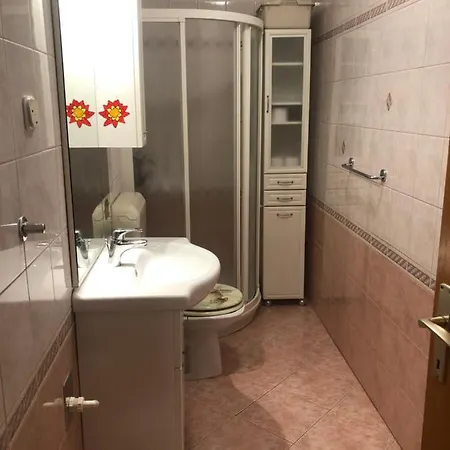 Ema Apartman *